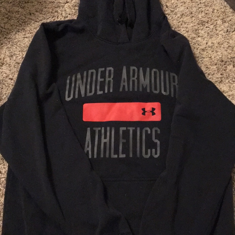 Under armour sweatshirt
